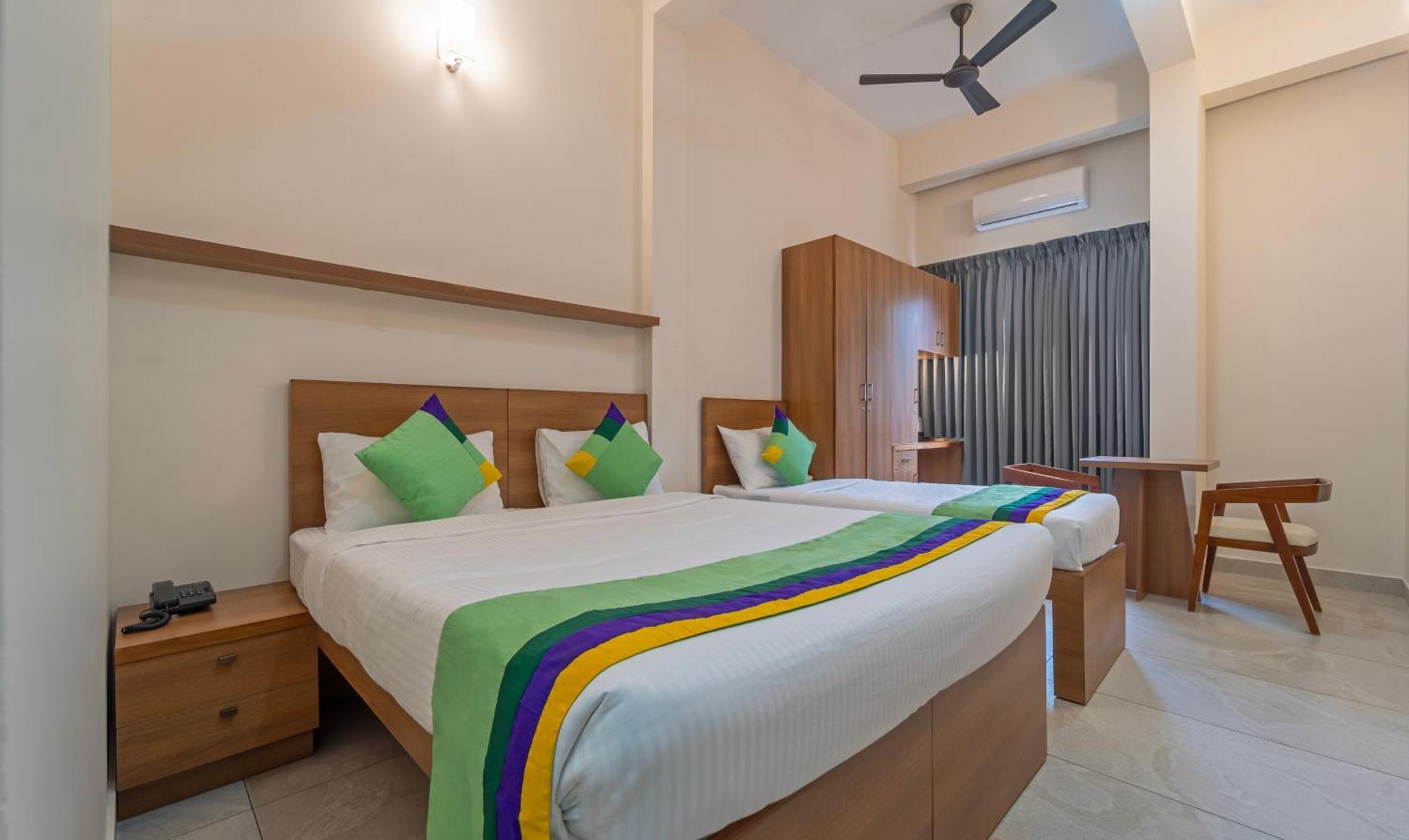 Itsy Hotels Avani Stays, Vyttila, Kochi Екстер'єр фото